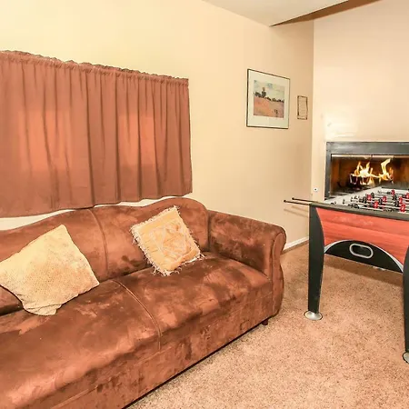Mountain Fever - Offers A Foosball Table And Barbecue Grill And A Large Back Deck!